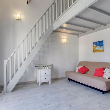 Provence Village-5 By Interhome Lejlighed Saint-Cyr-sur-Mer